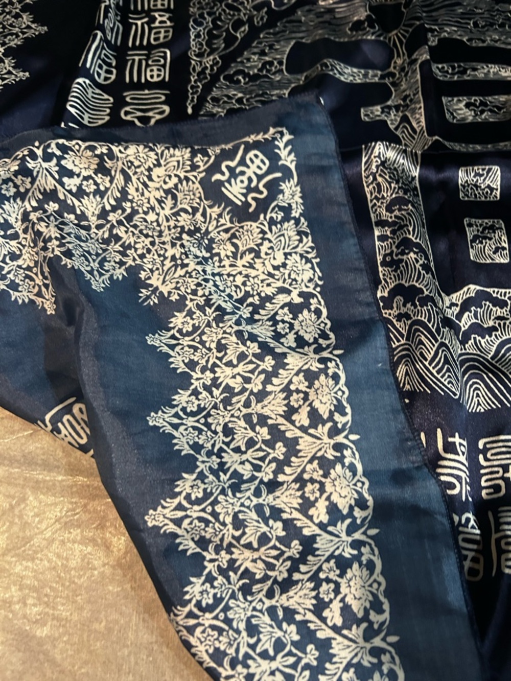 Unbranded Chinese Good Fortune Scarf
Navy Blue 36’’x36" Square - Picture 3 of 3
